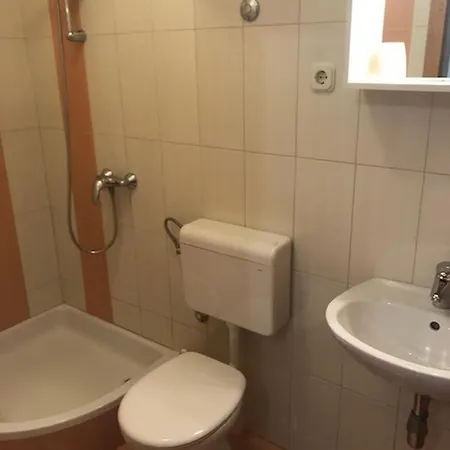 Appartamento With Parking Space - 22168 Makarska