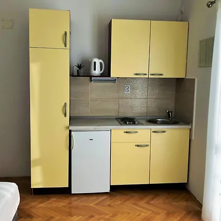 With Parking Space - 22168 Apartman *