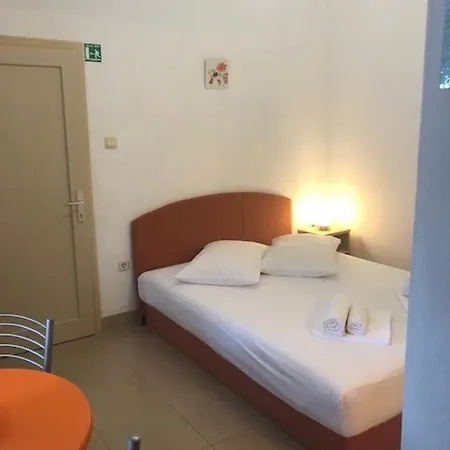 With Parking Space - 22168 Apartman Makarska