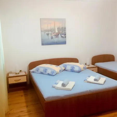 With Parking Space - 22168 Apartman